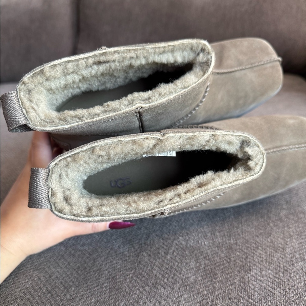 UGG New Heights Platform Mini Boot - Picture 8 of 10